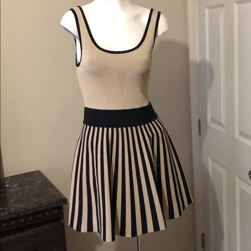 Guess dress new